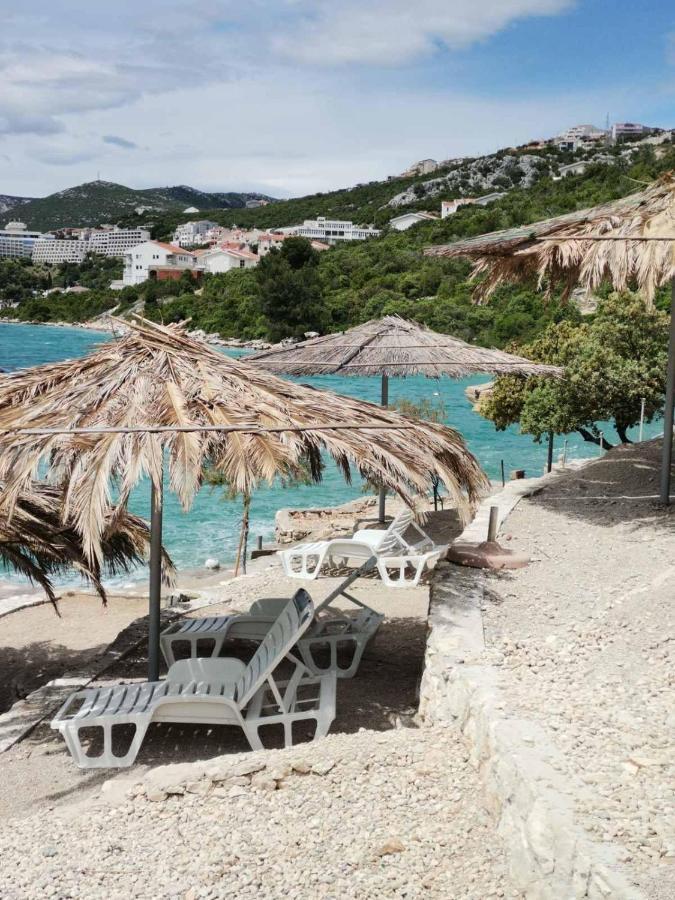 Beautiful Fully Renovated Apartment By The Sea, Large Balcony With Enchanting Views Неум Экстерьер фото